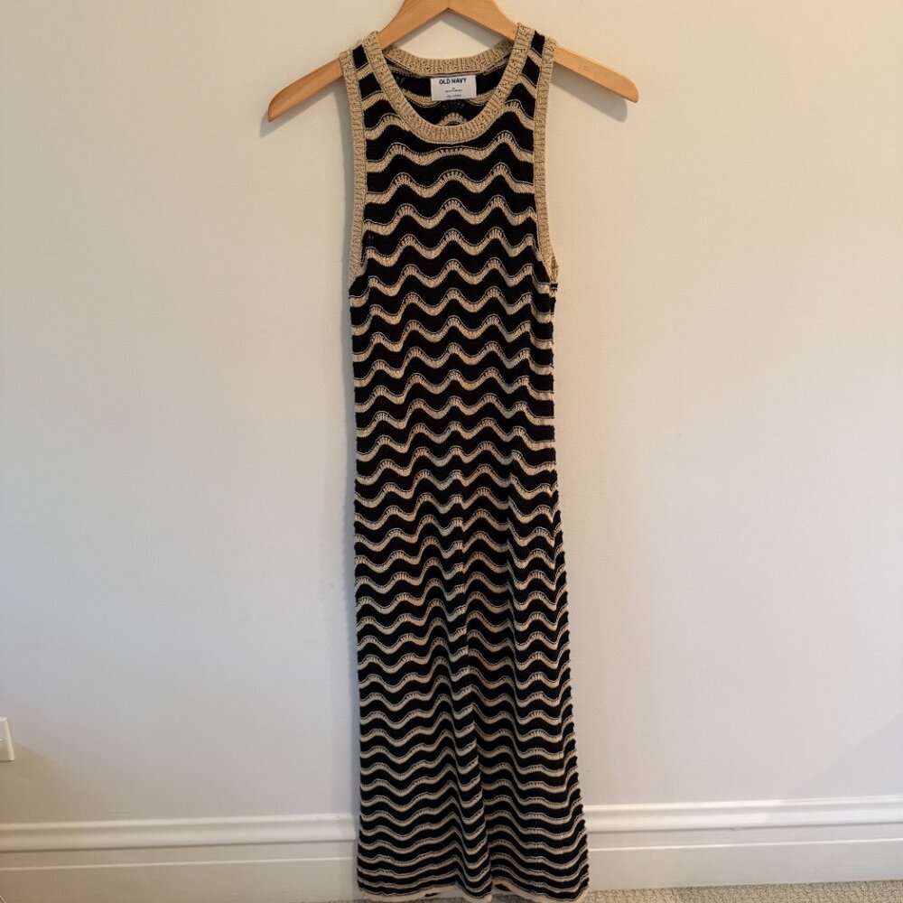 Sleeveless Pointelle Knit Midi Dress • Old Navy • Size Medium - Picture 5 of 9